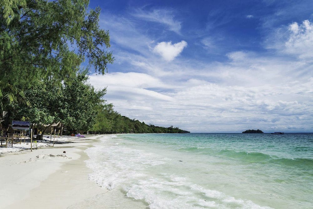 Island Tour Cambodia, Koh Rong Samloem and the Last Quiet Paradise
