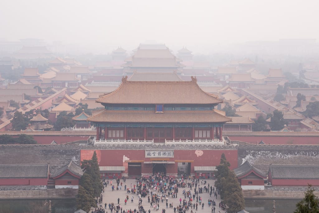 From Qianlong to Heshen – The Dark Imperial Stories Behind Beijing’s Ghost Tour